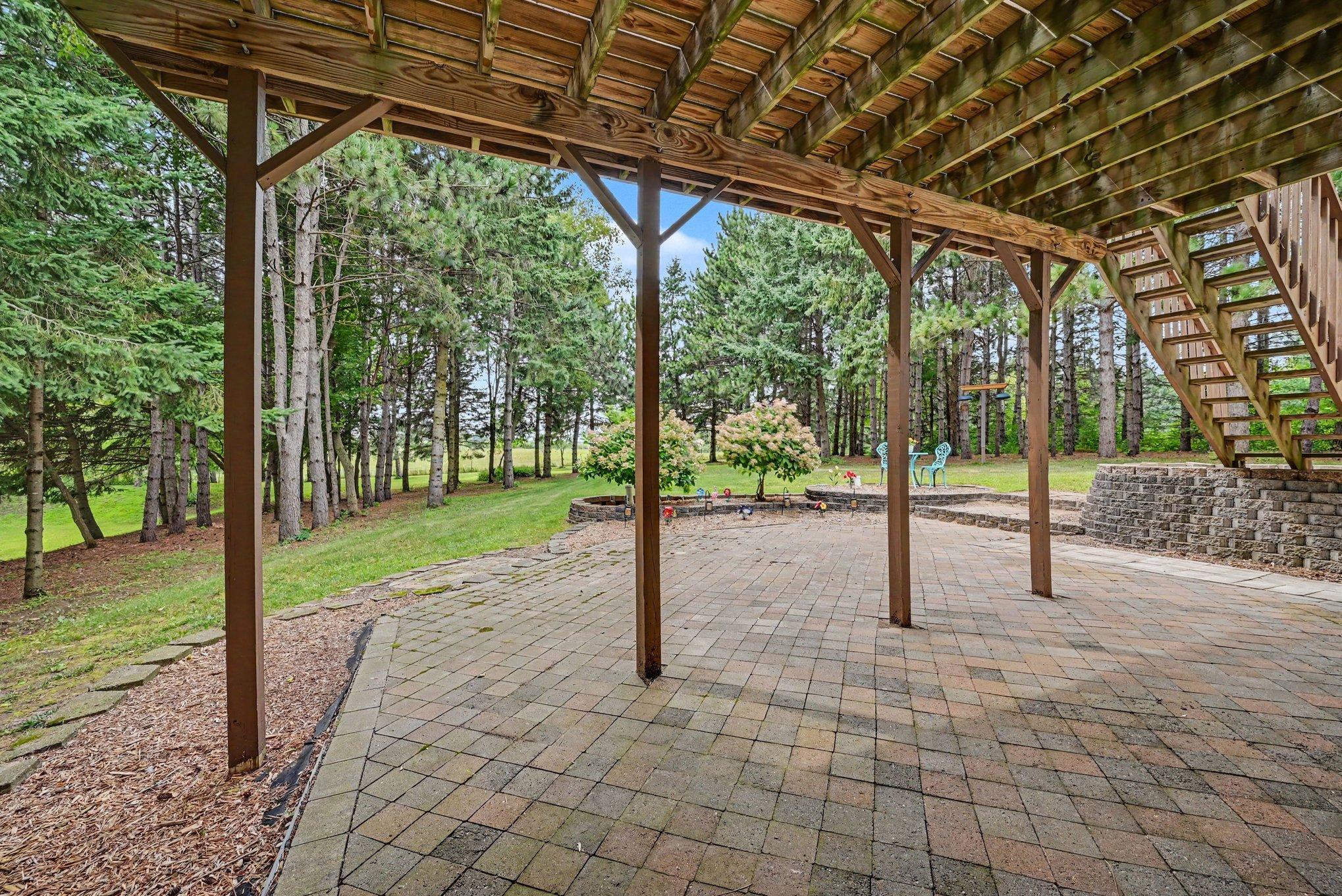 main property photo 24
