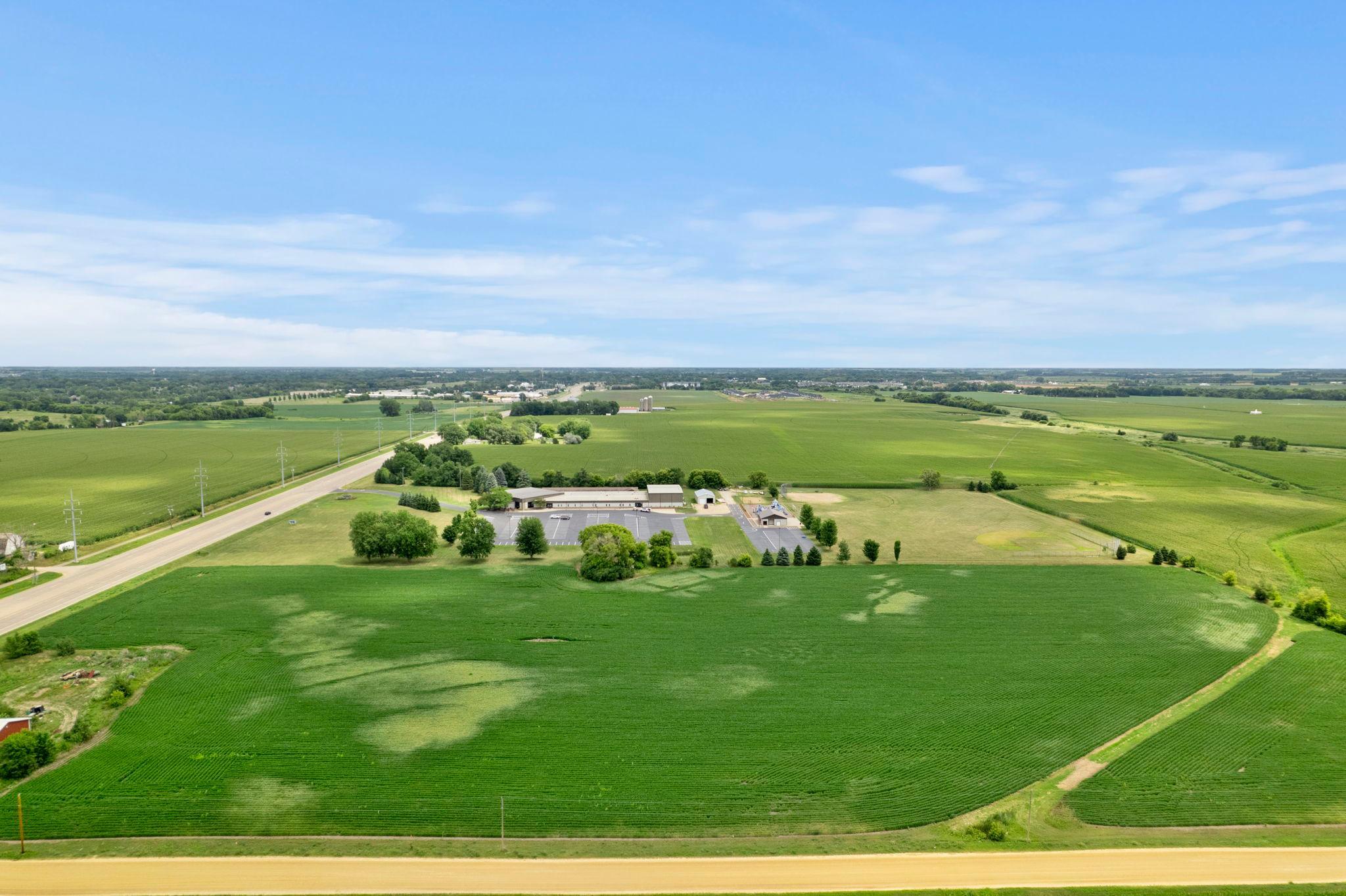 main property photo 10