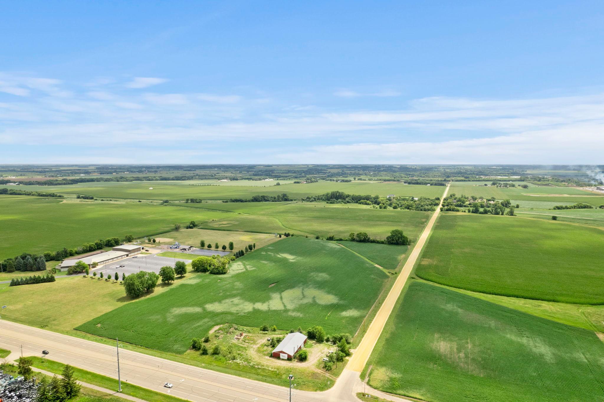 main property photo 15