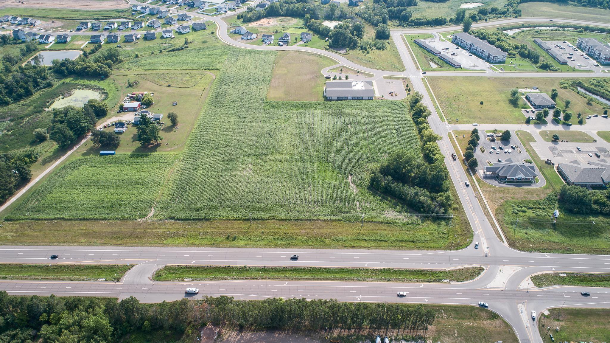 main property photo 13