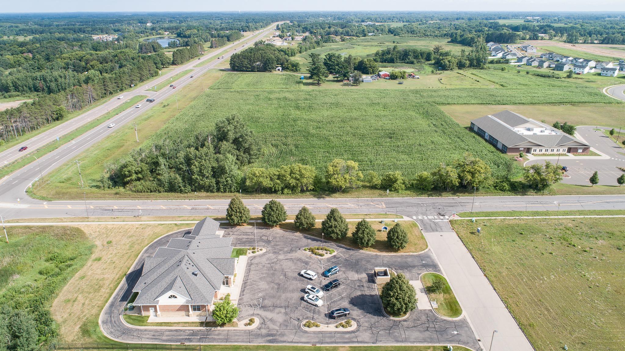 main property photo 16
