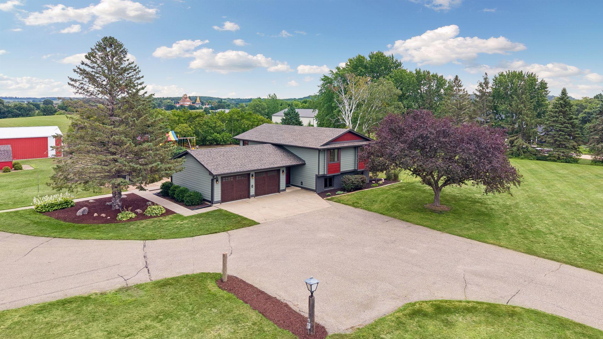 main property photo 50