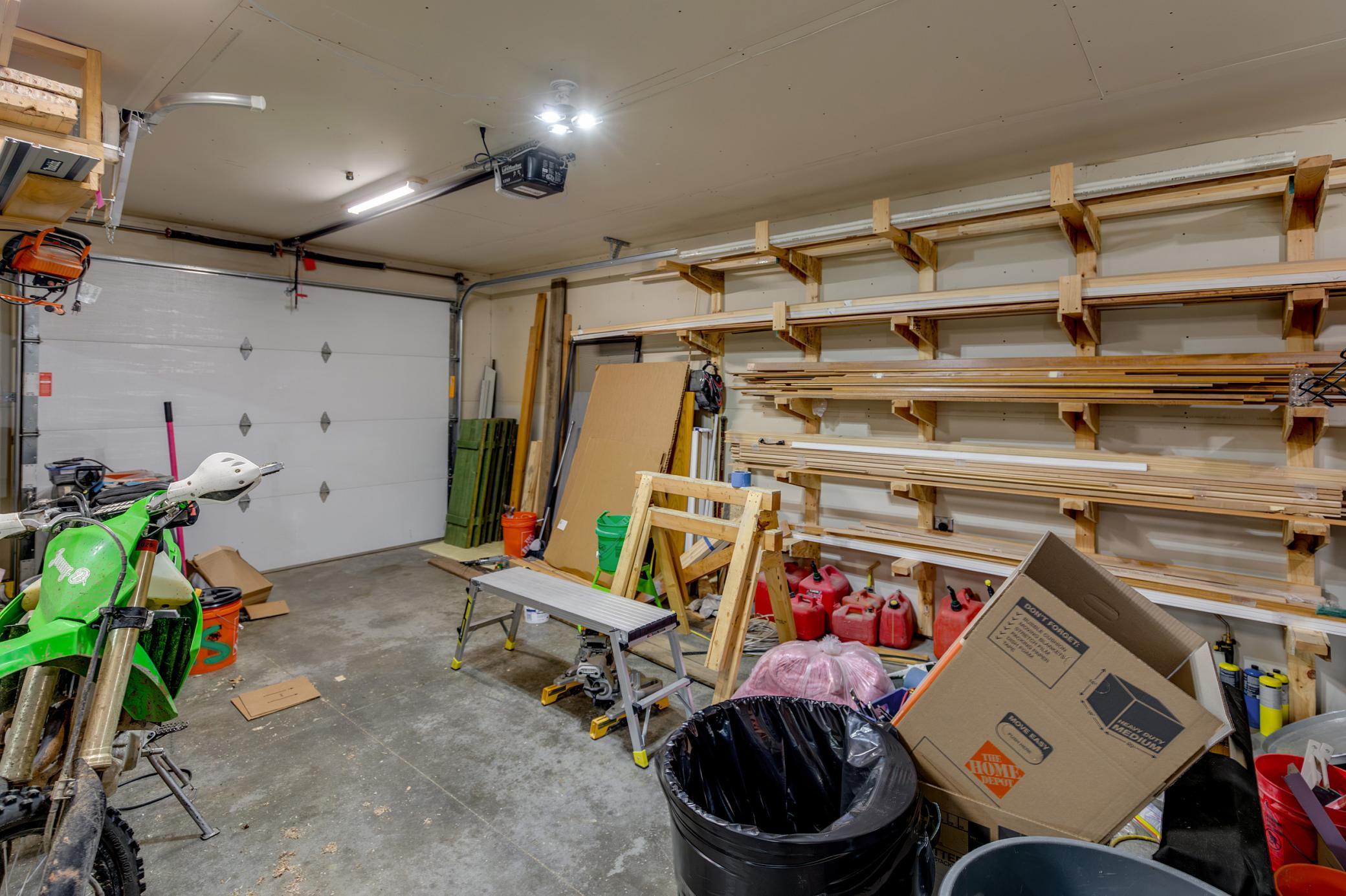 main property photo 73