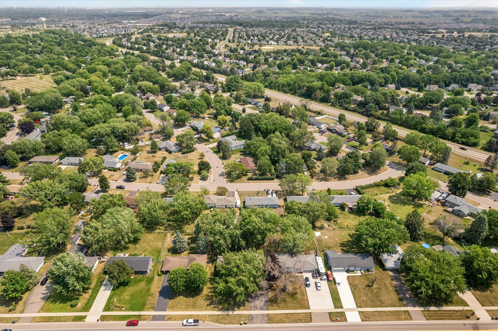main property photo 29