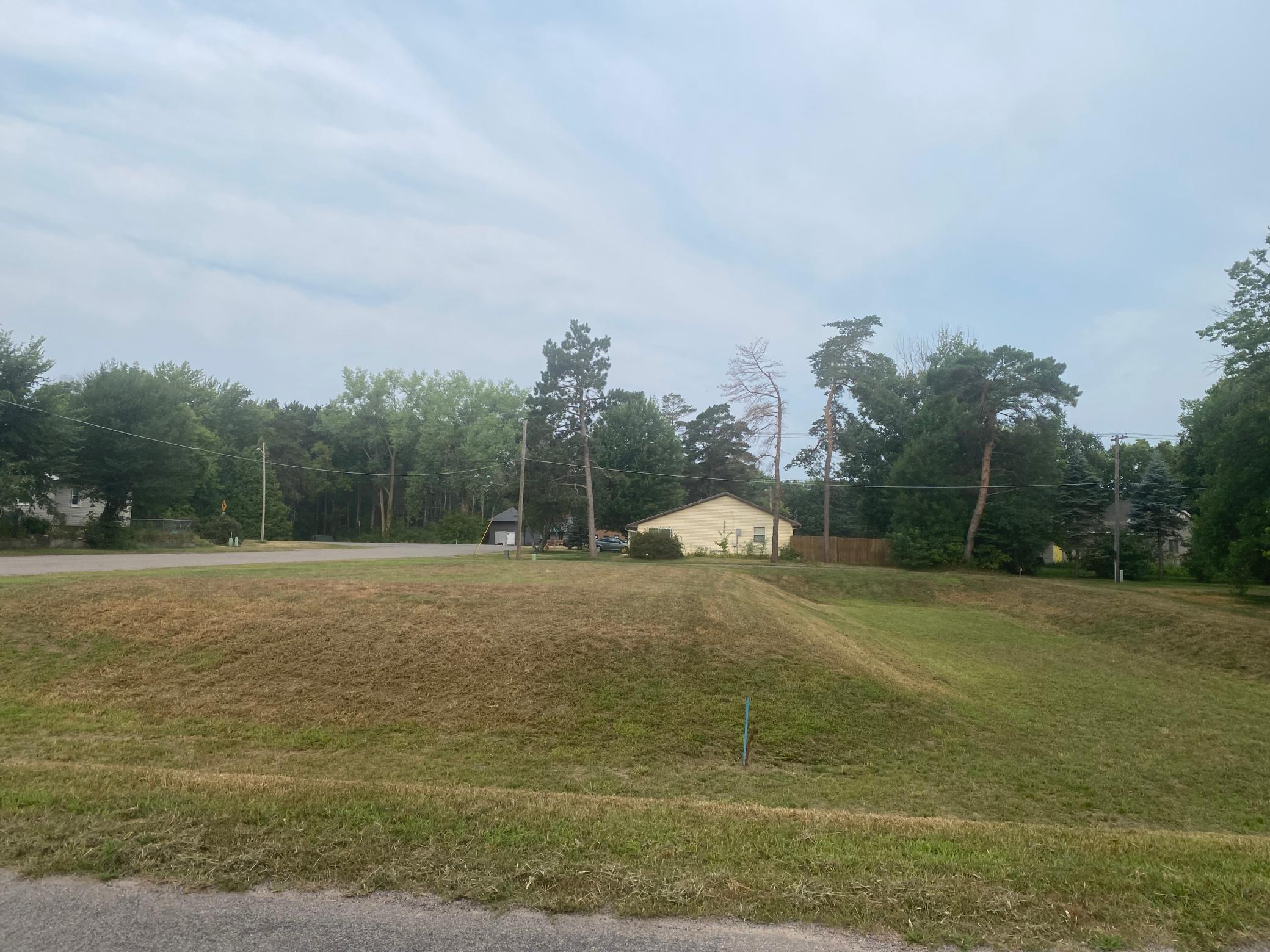 main property photo 0