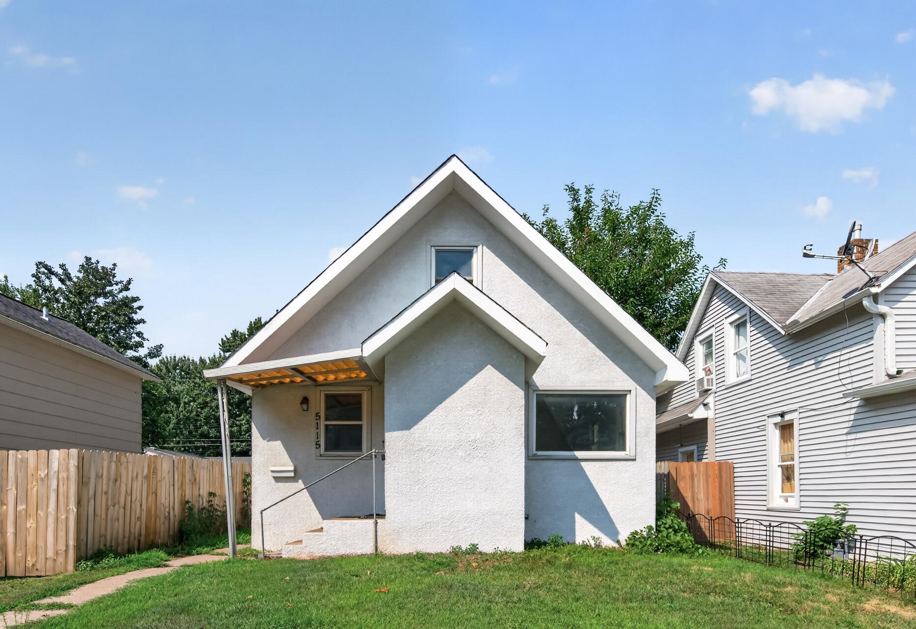 main property photo 2
