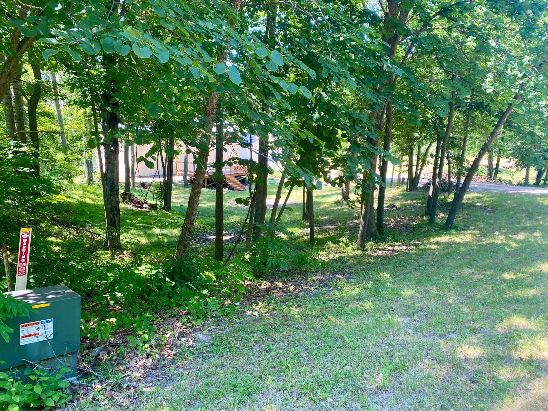 main property photo 9