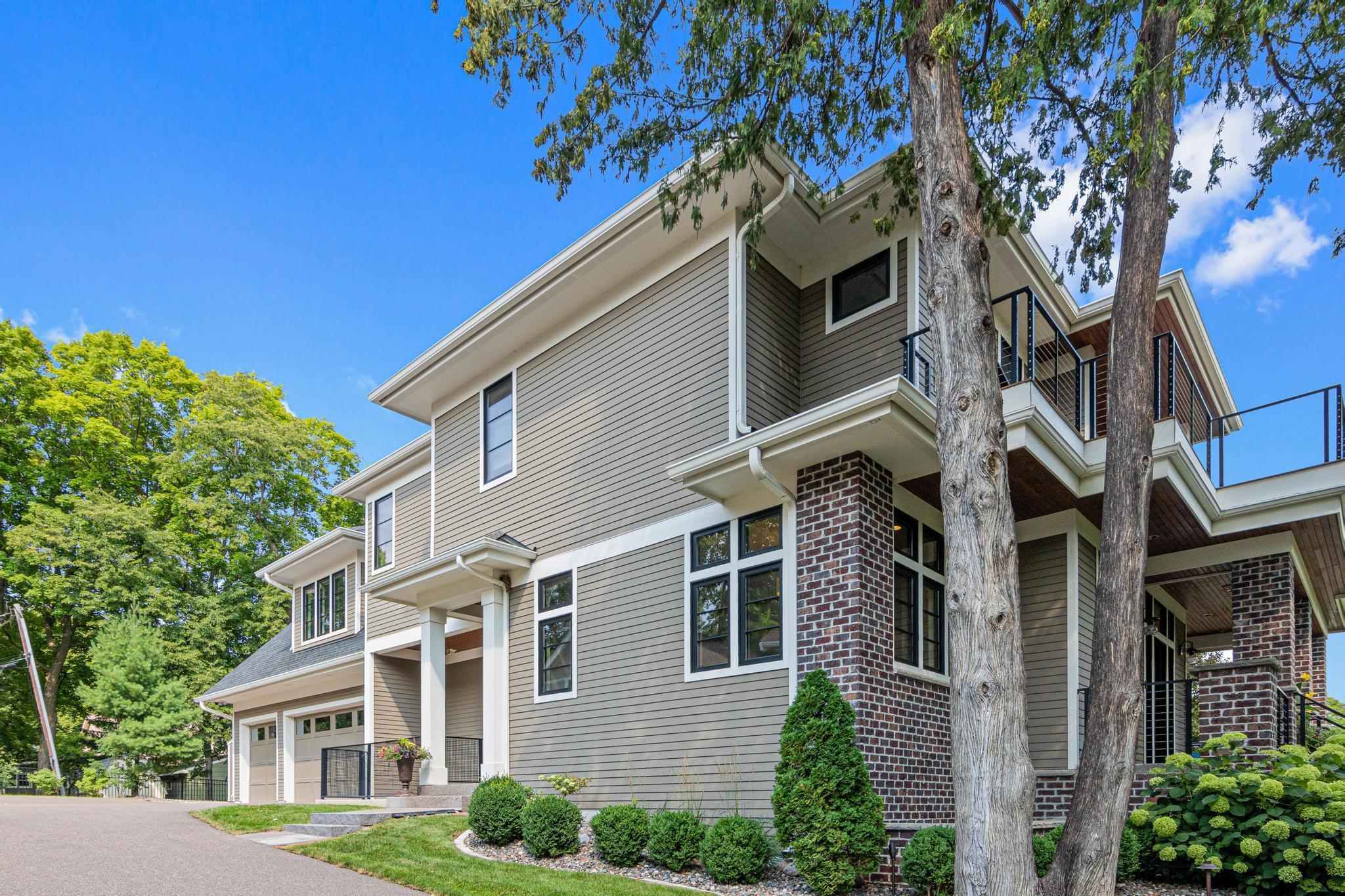 main property photo 76