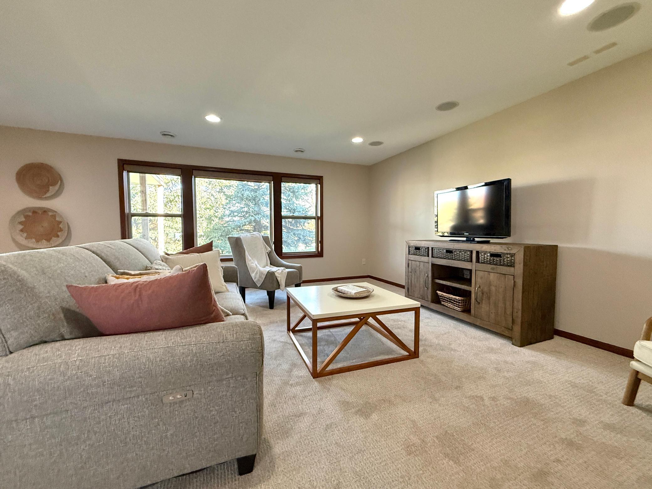 main property photo 62