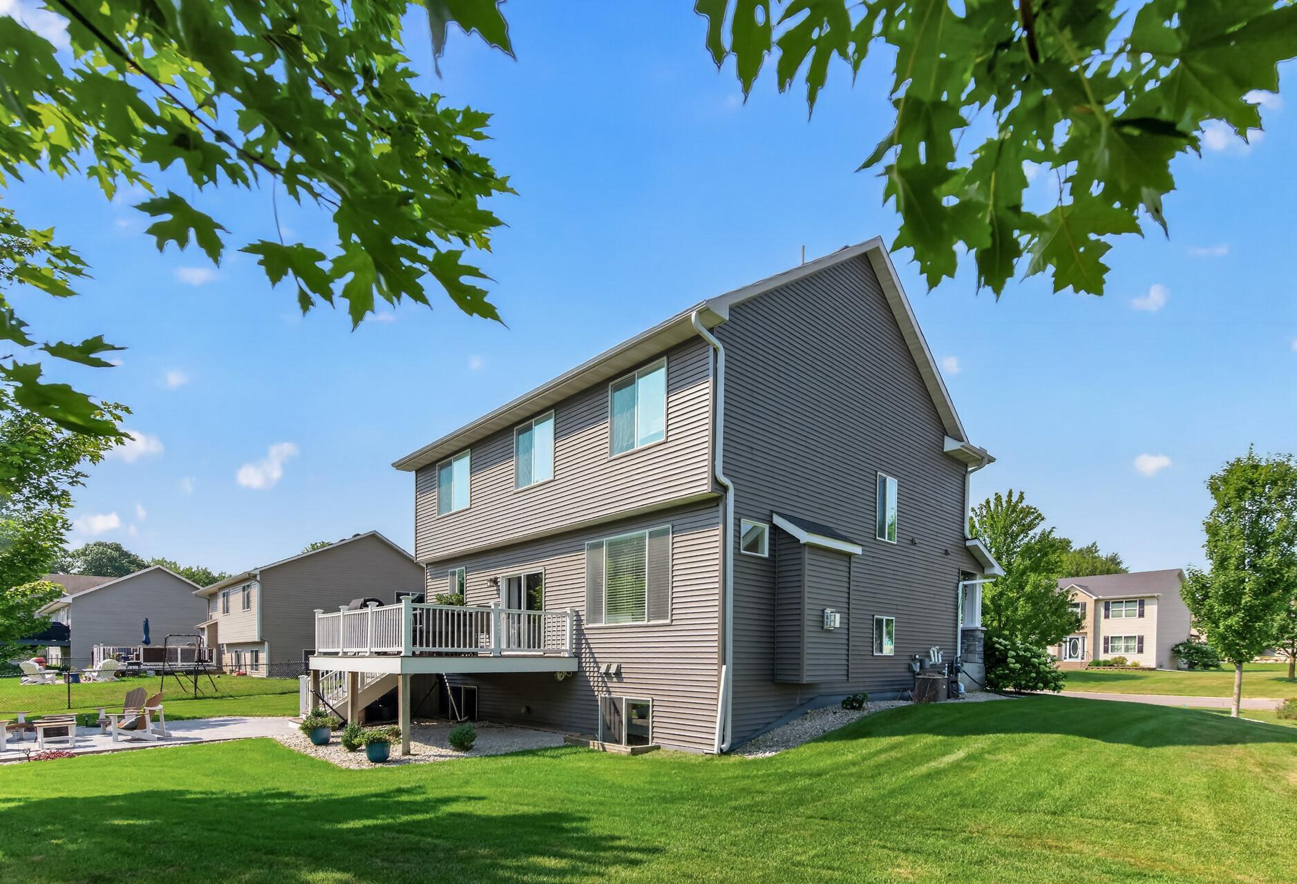 main property photo 45