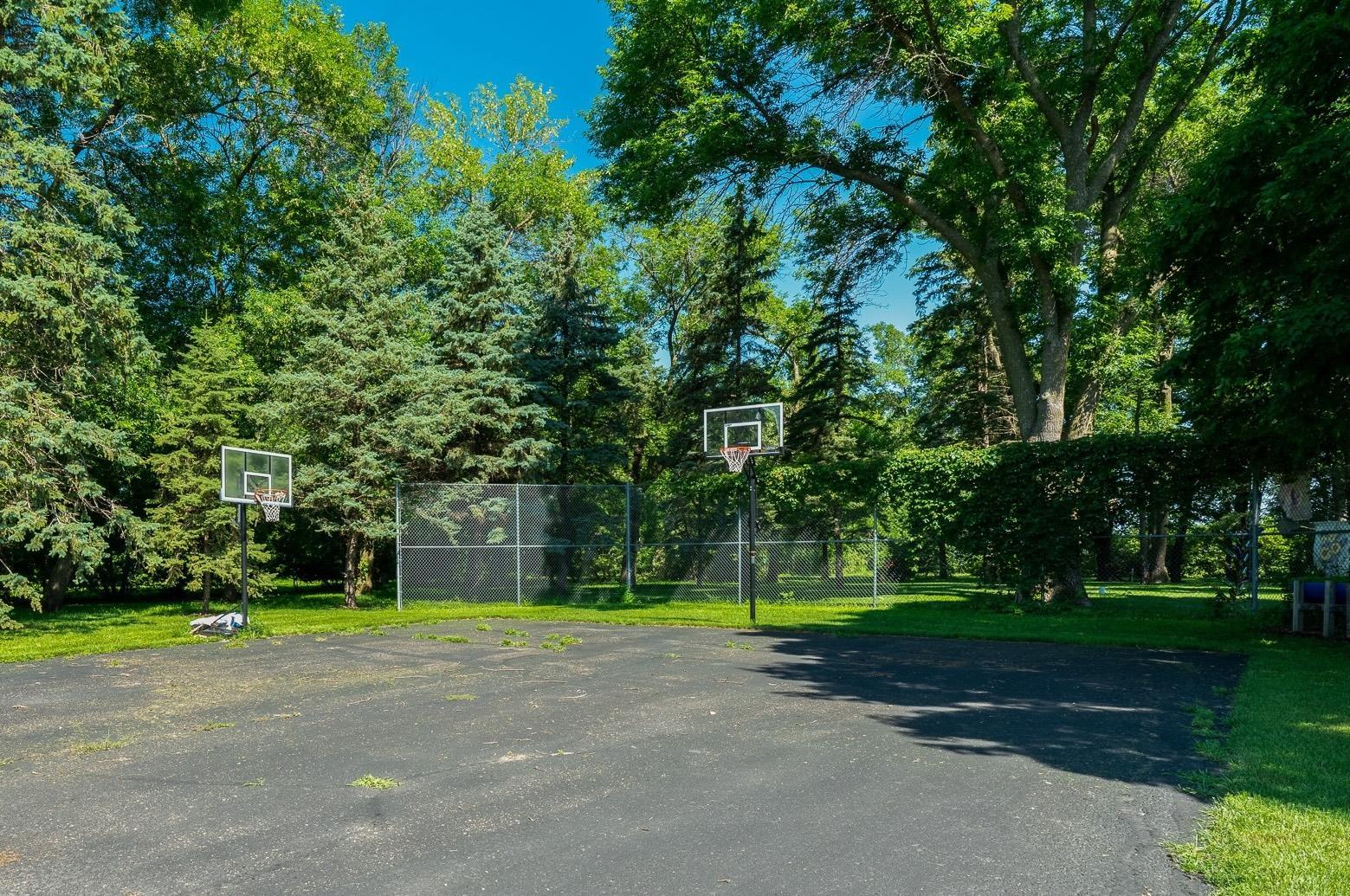 main property photo 41