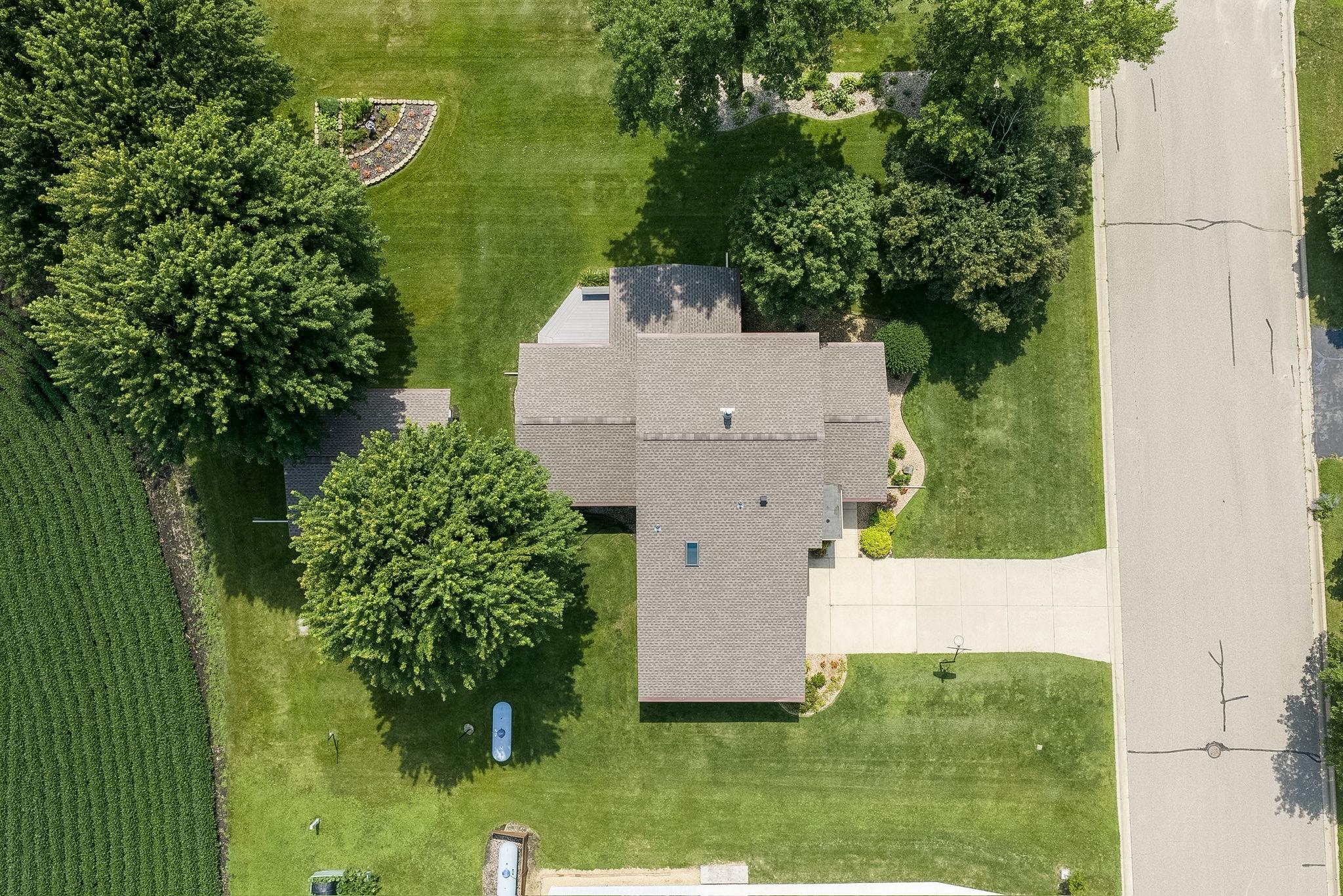 main property photo 45