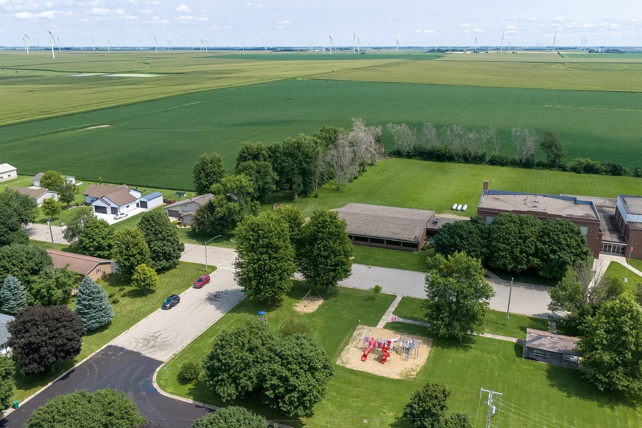main property photo 47