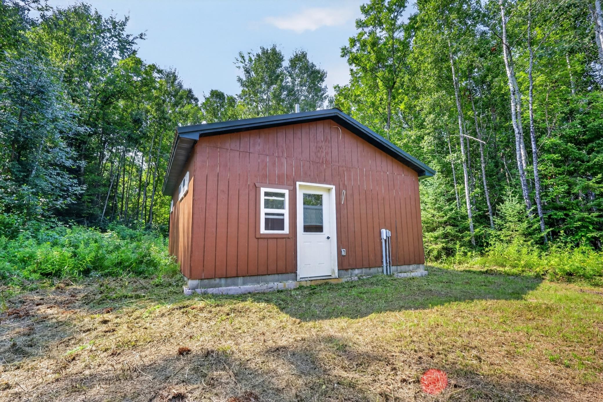 main property photo 59