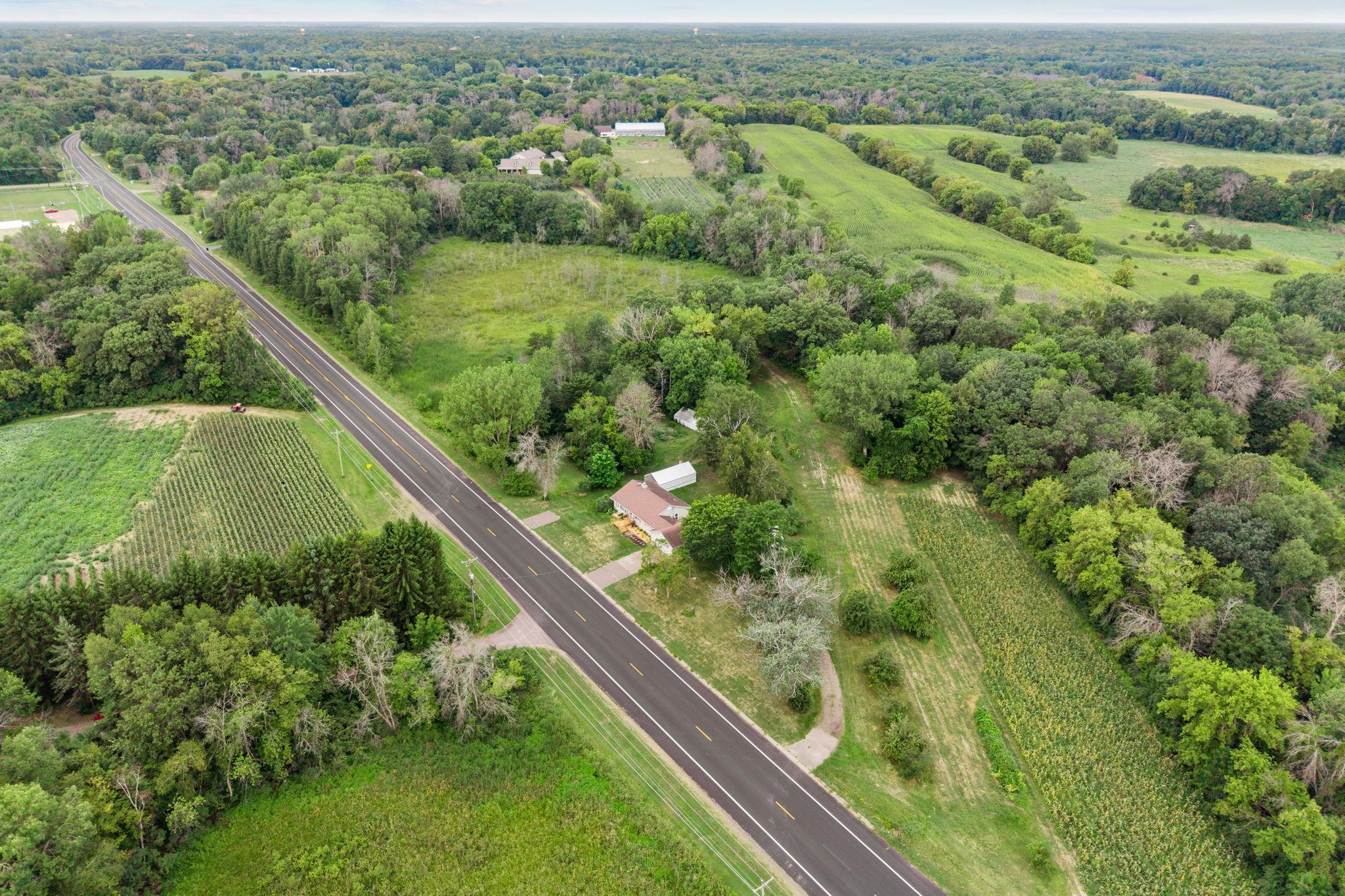 main property photo 13