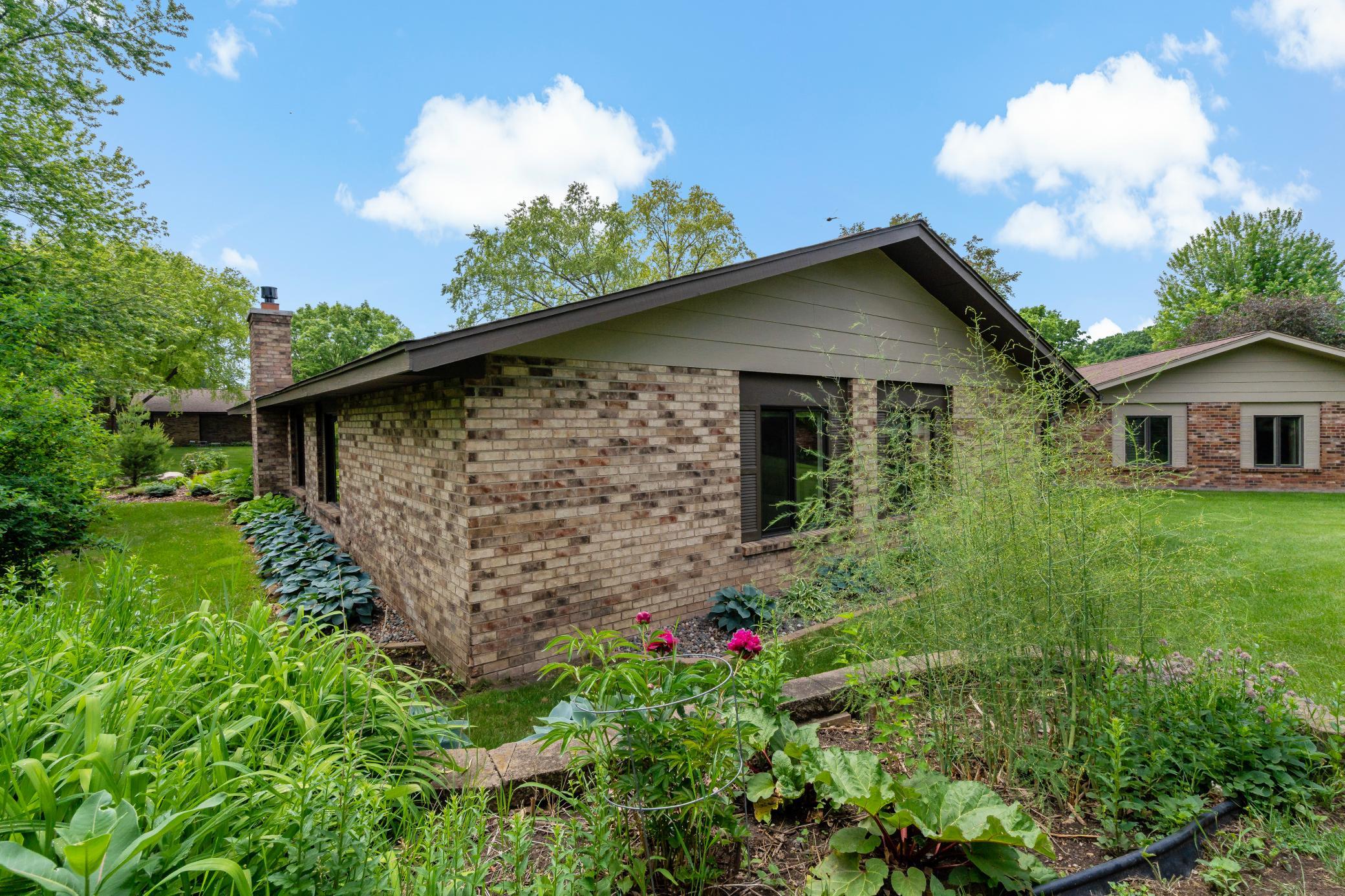 main property photo 33