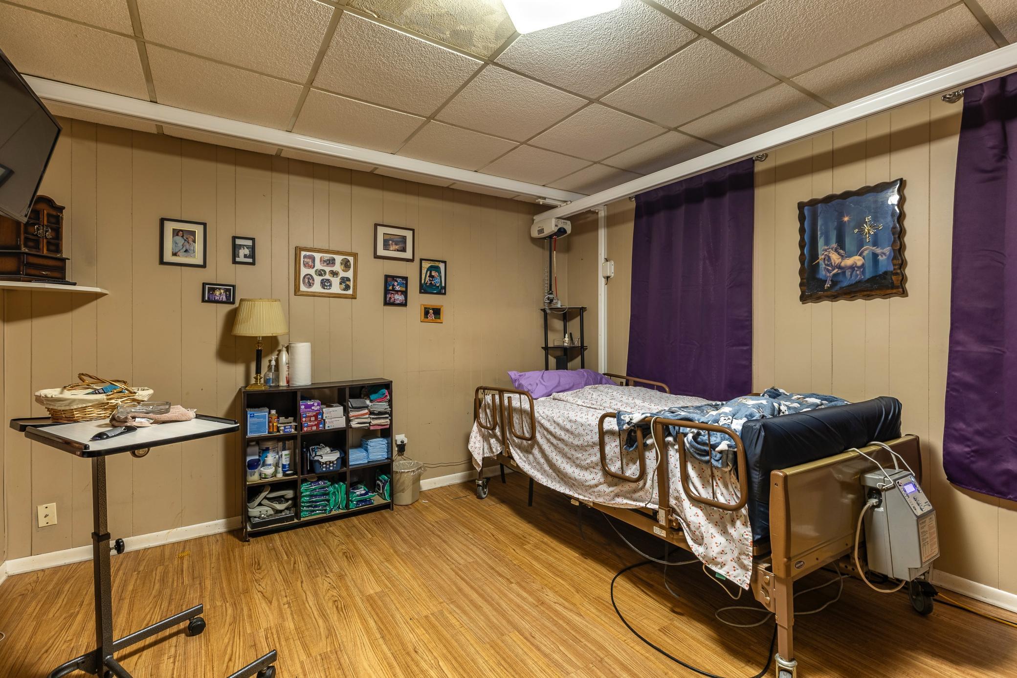 main property photo 7