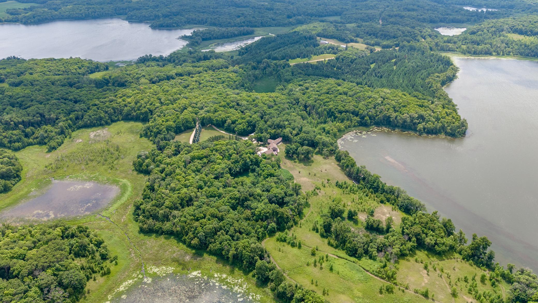 main property photo 11