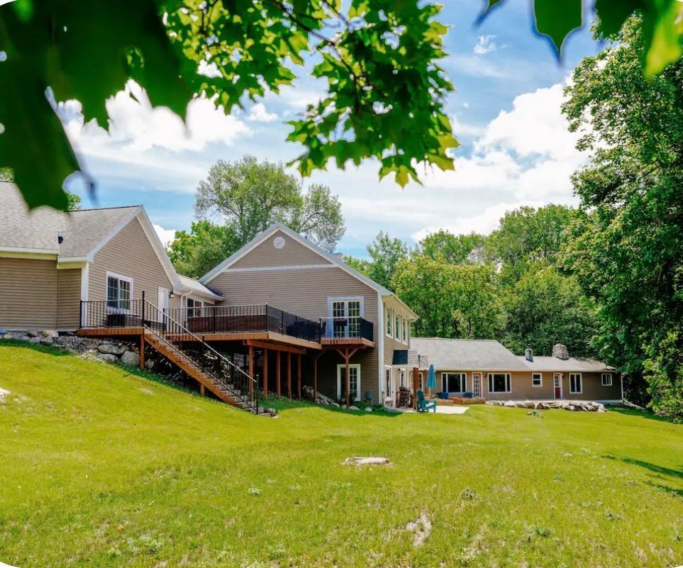 main property photo 74