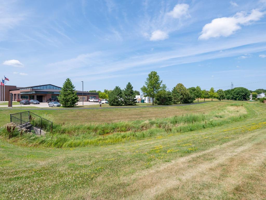 main property photo 59