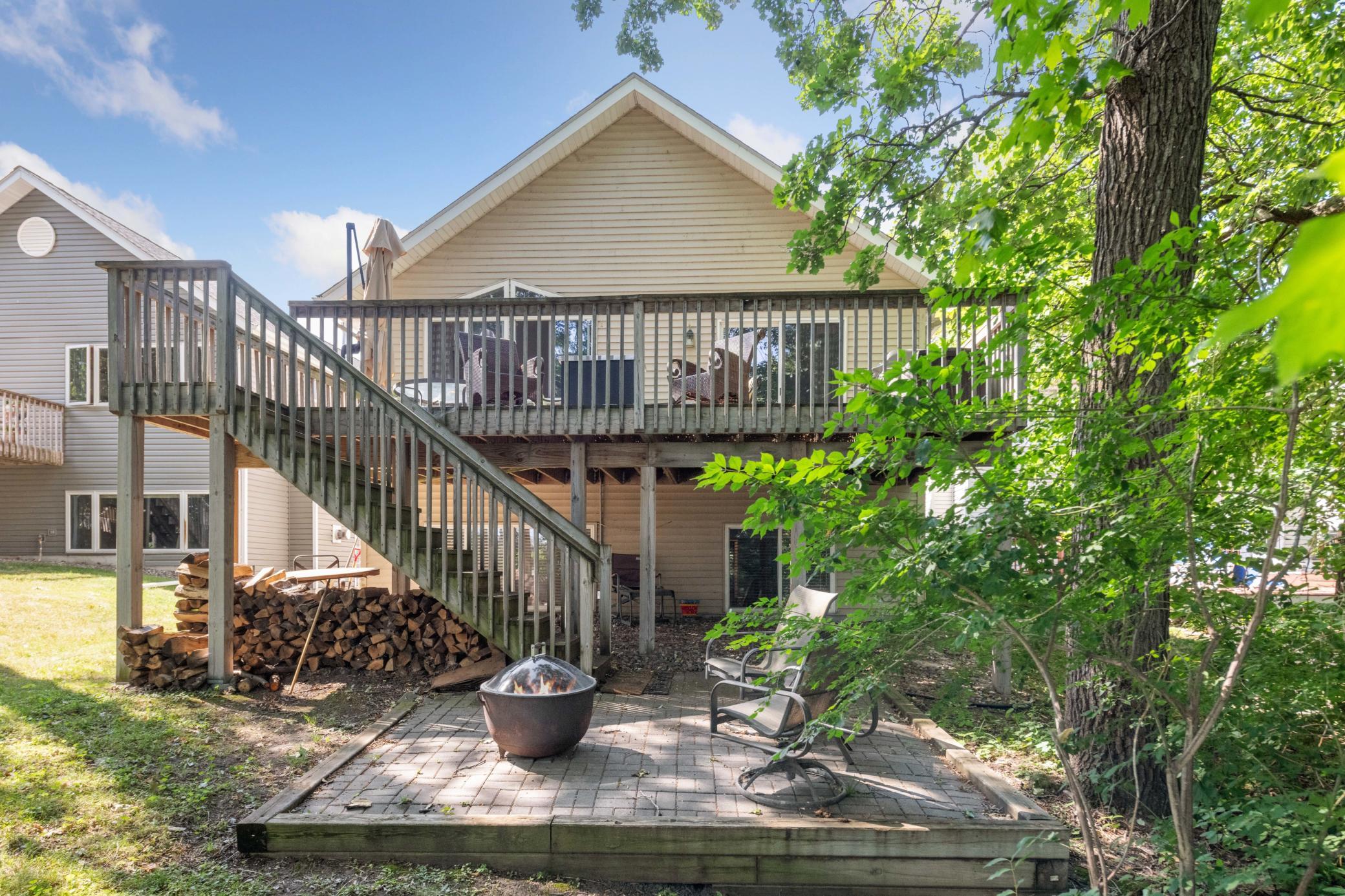main property photo 16