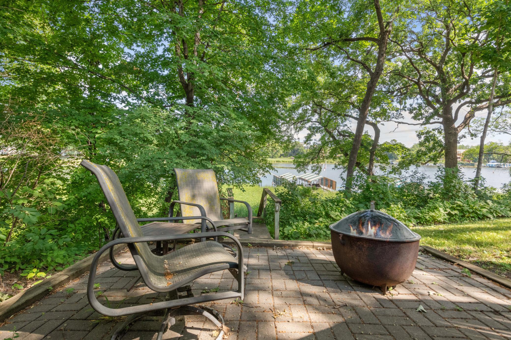 main property photo 19