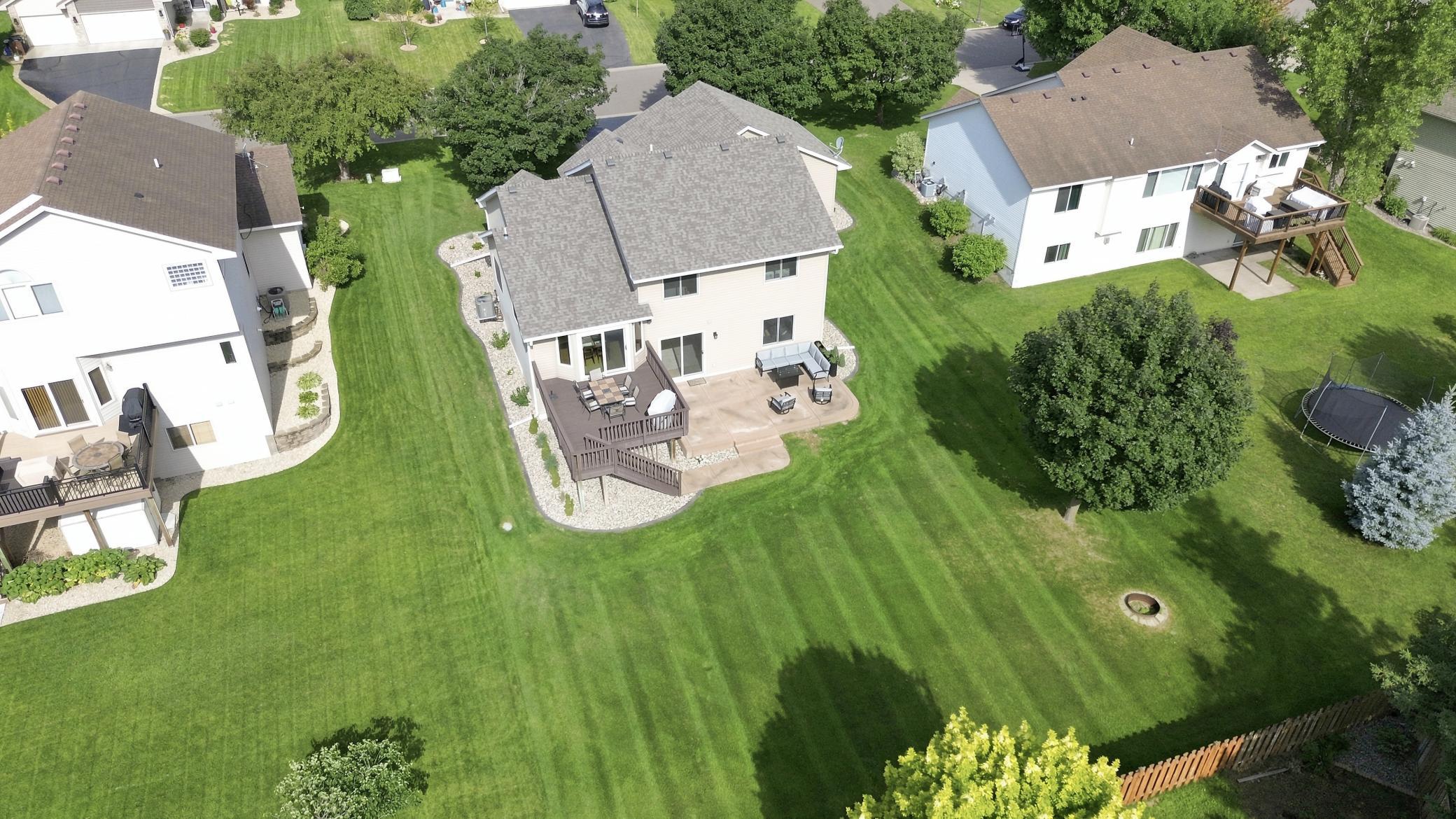 main property photo 40