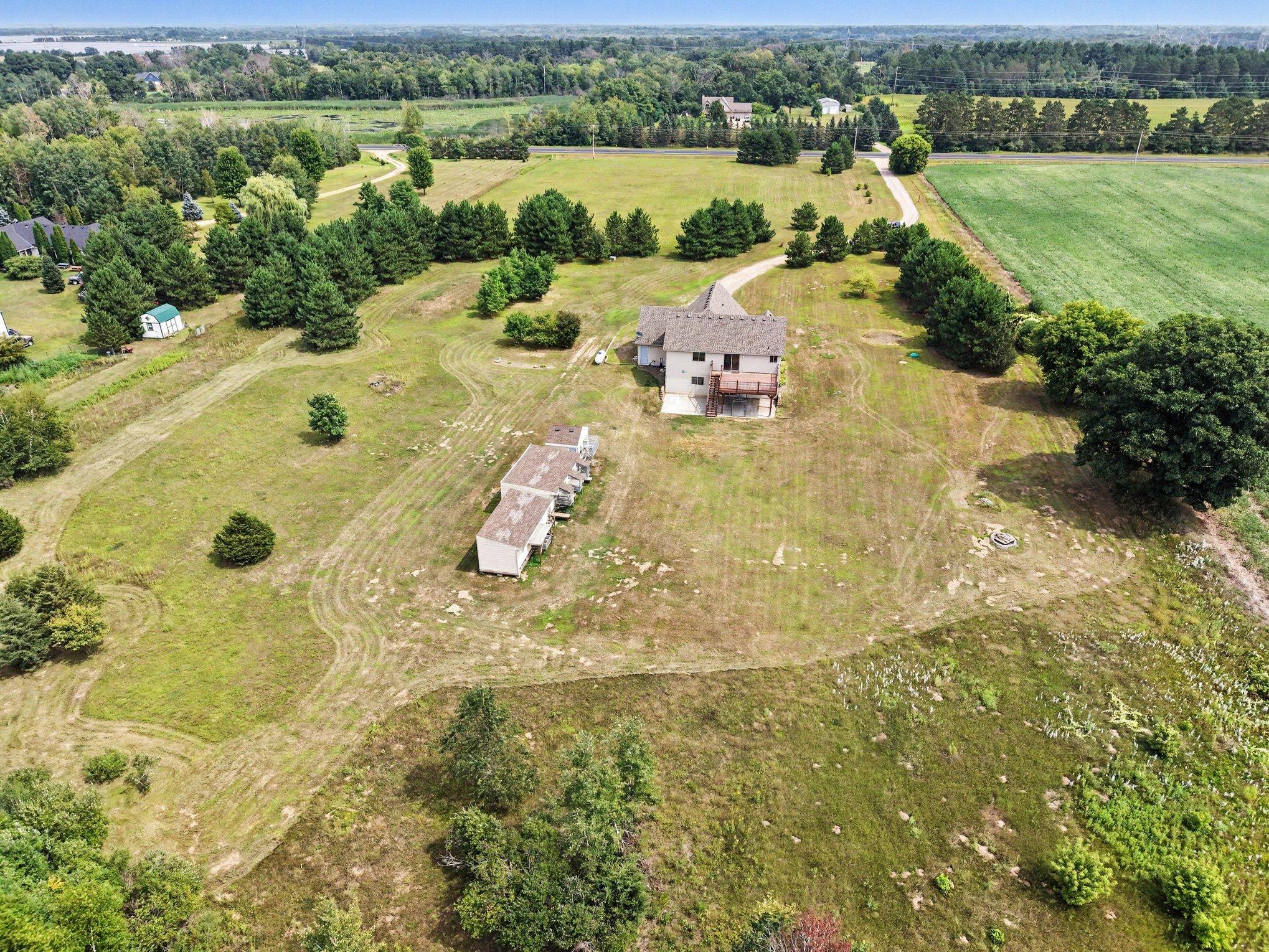 main property photo 26