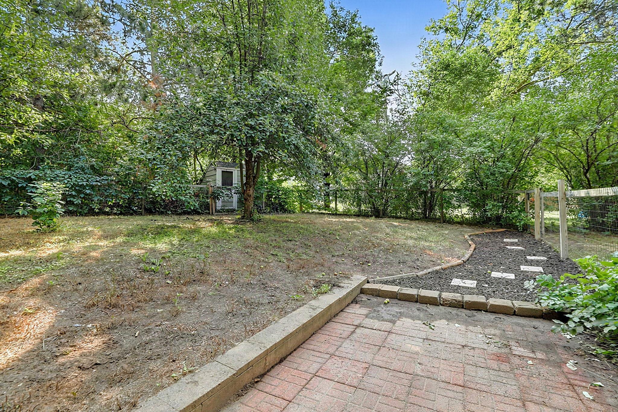 main property photo 24