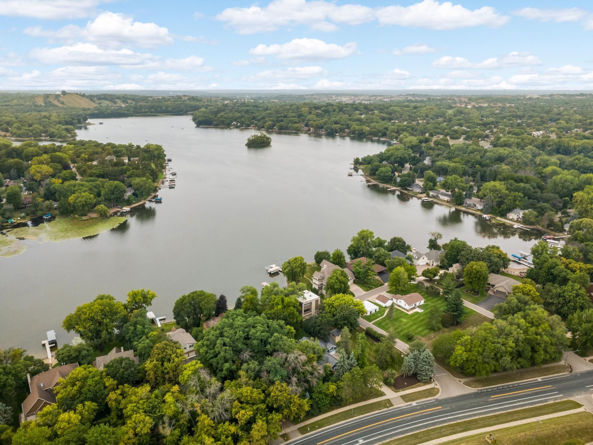main property photo 76