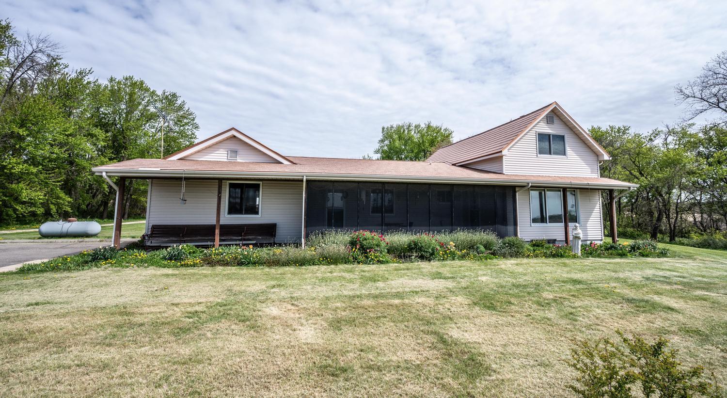 main property photo 43