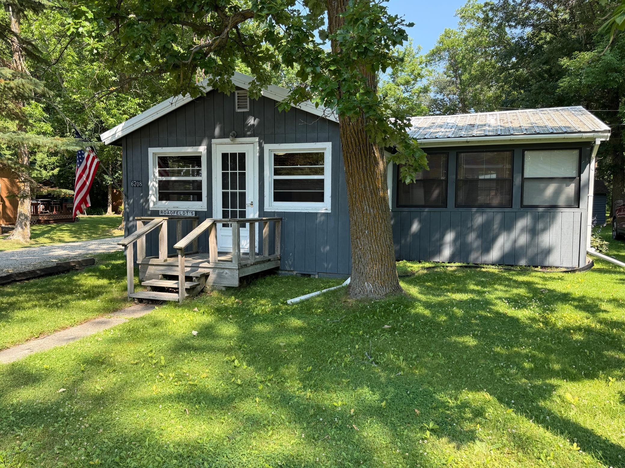 main property photo 0