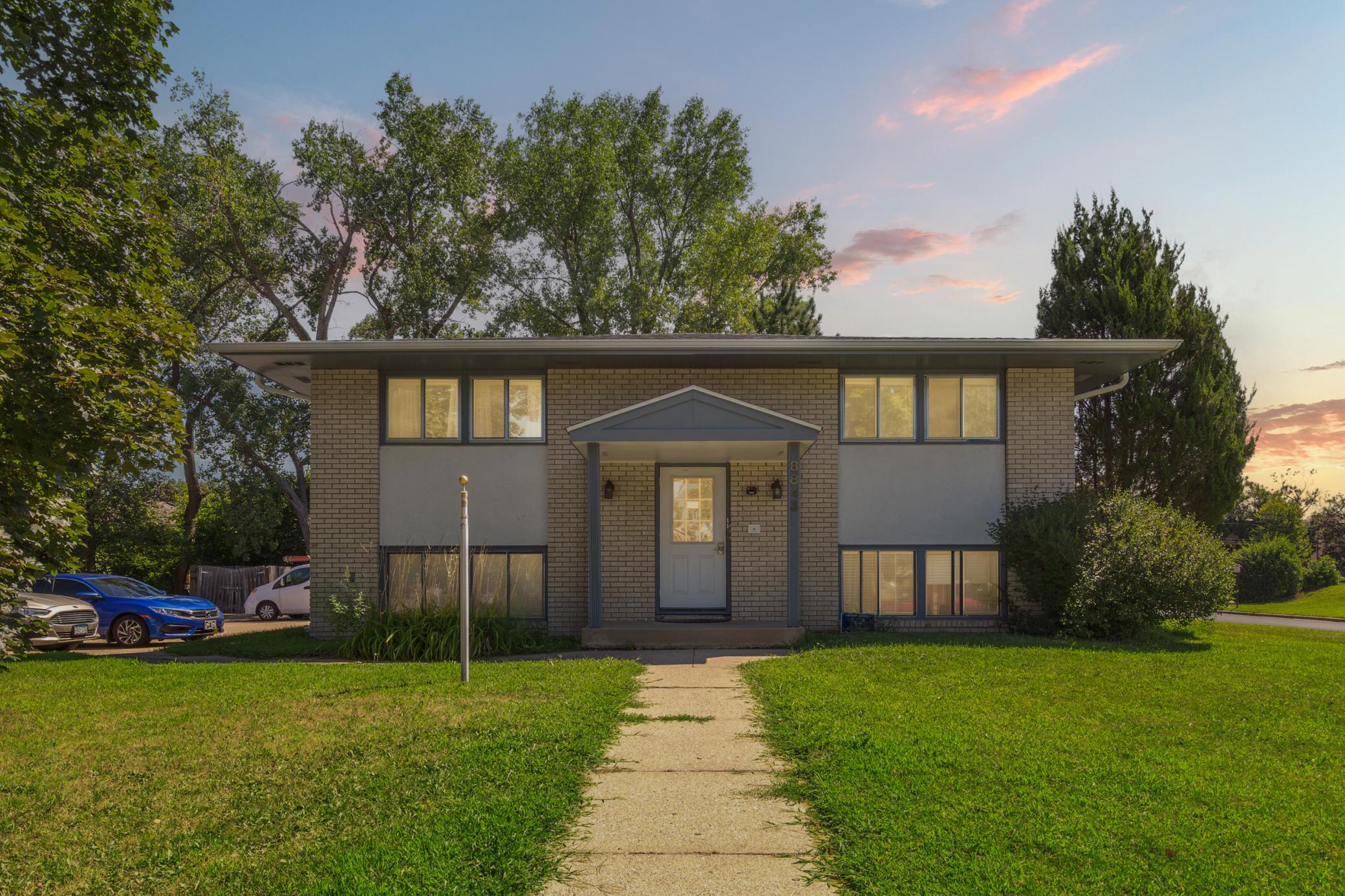 main property photo 2