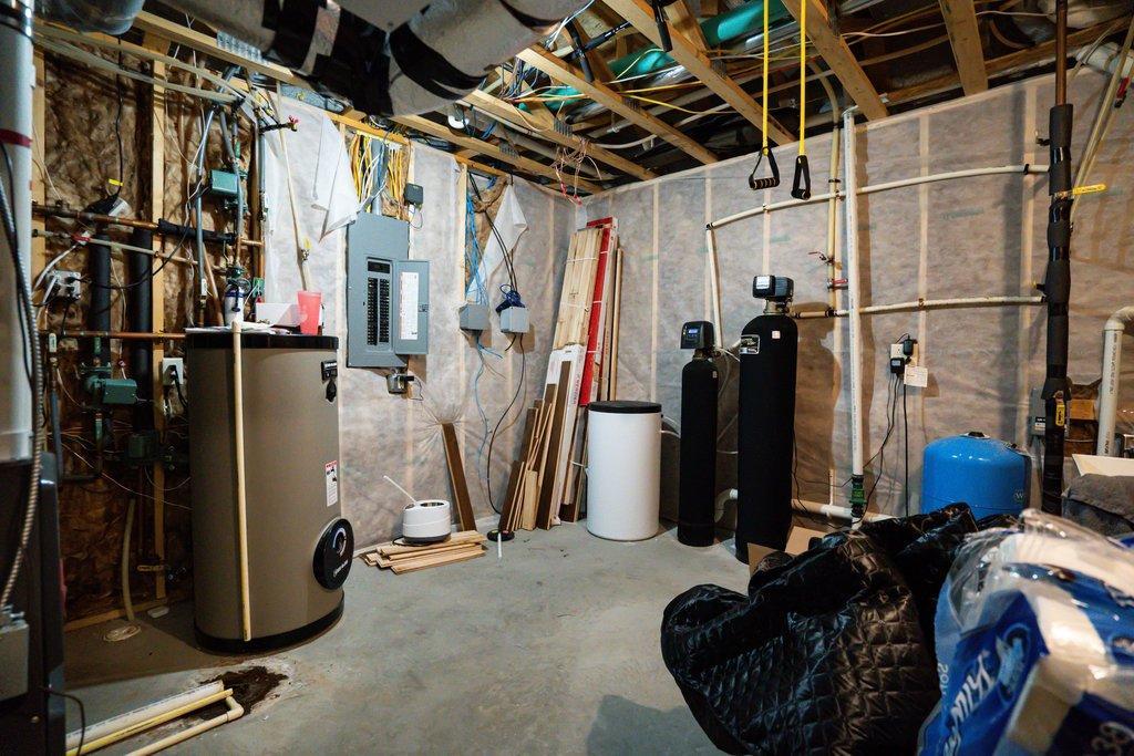 main property photo 40