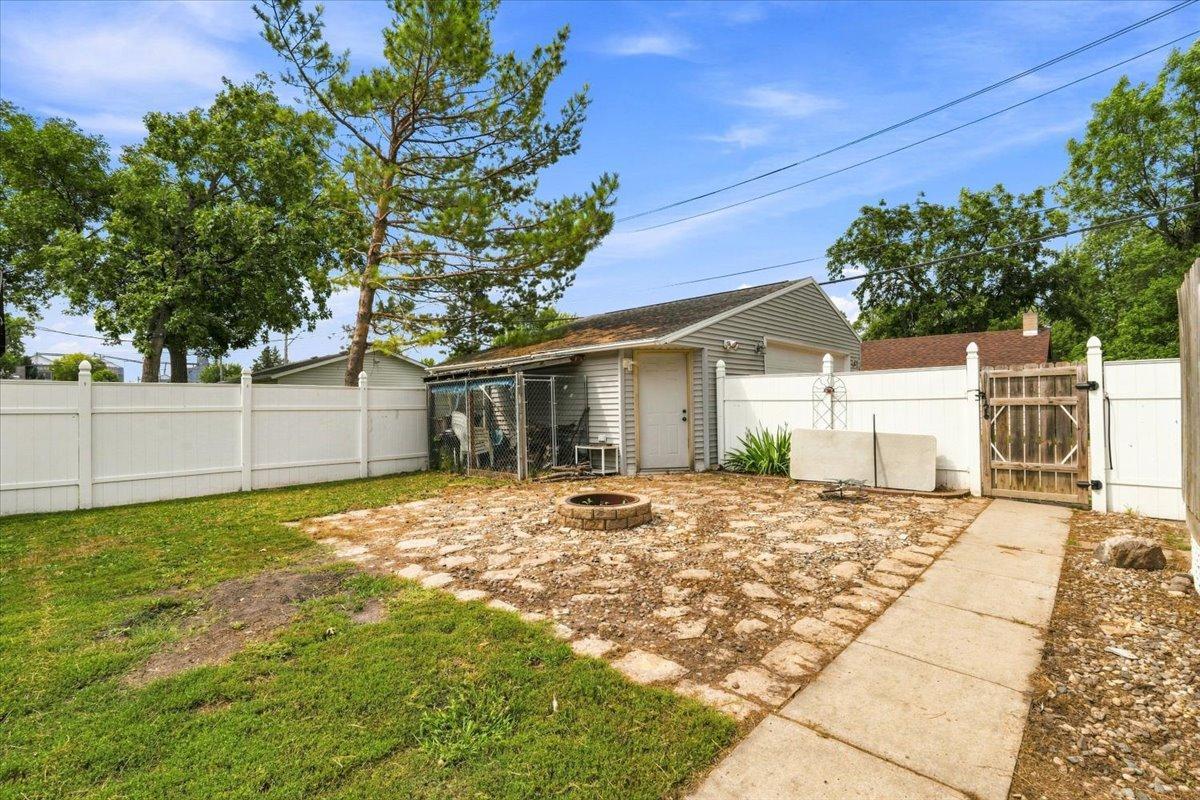 main property photo 97