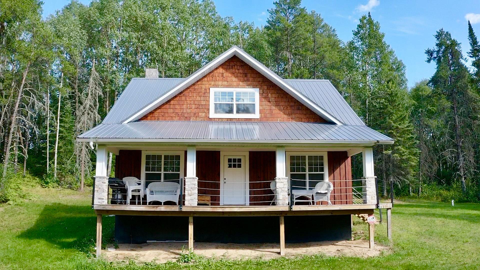 main property photo 0