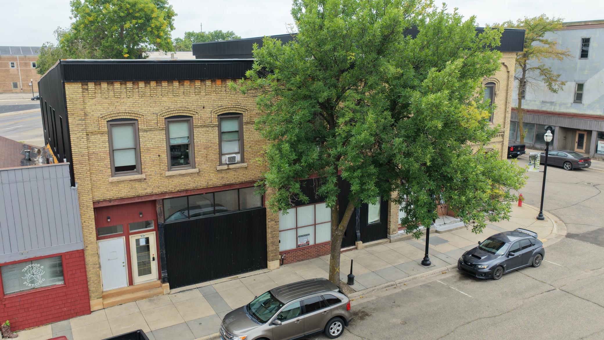 main property photo 26