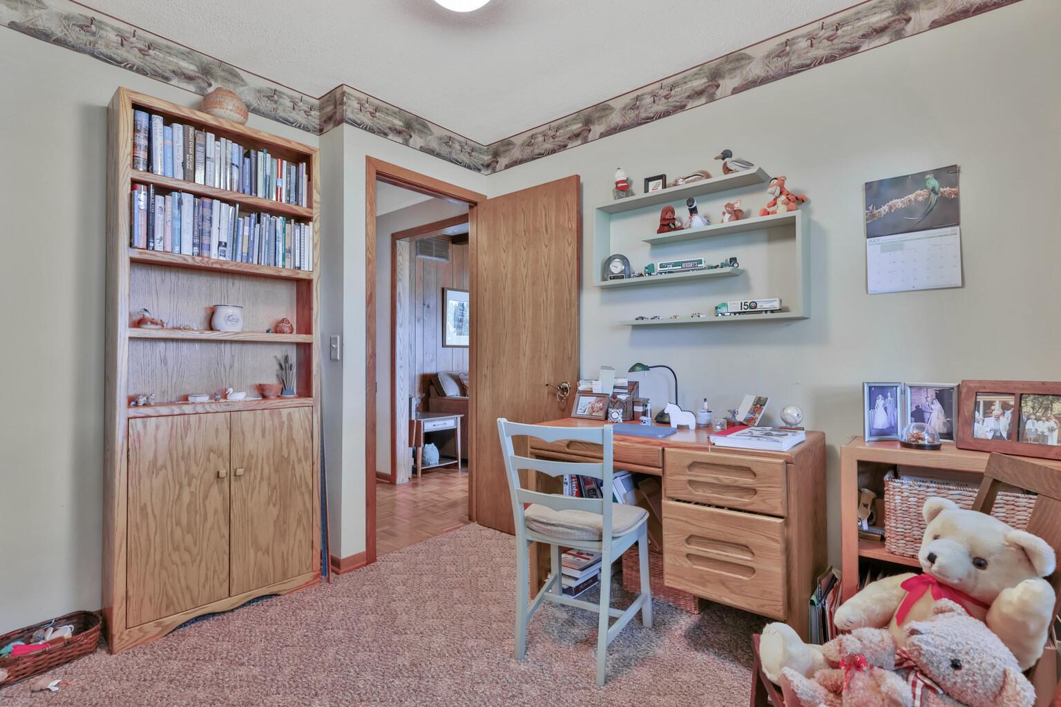 main property photo 17