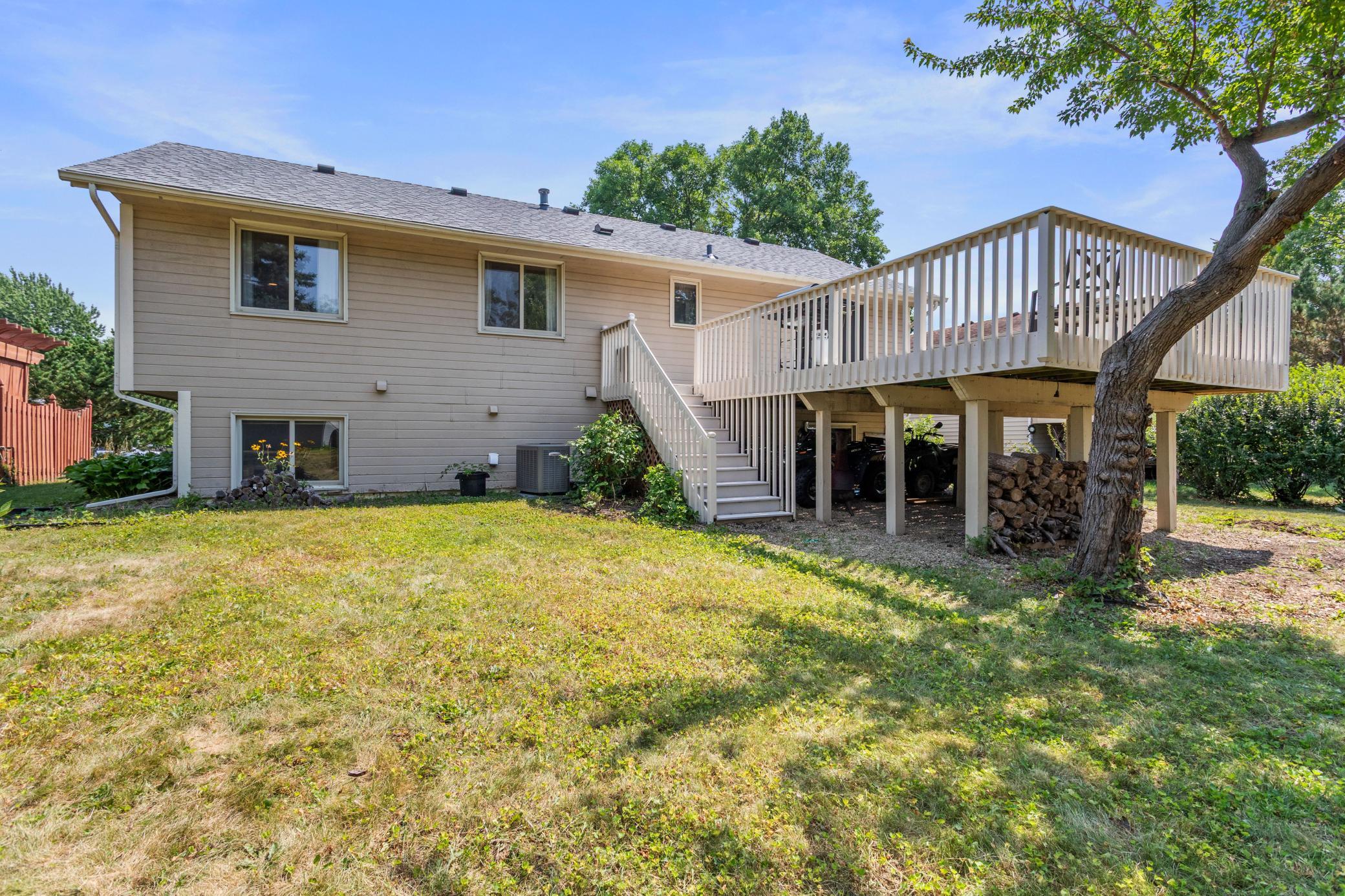 main property photo 8