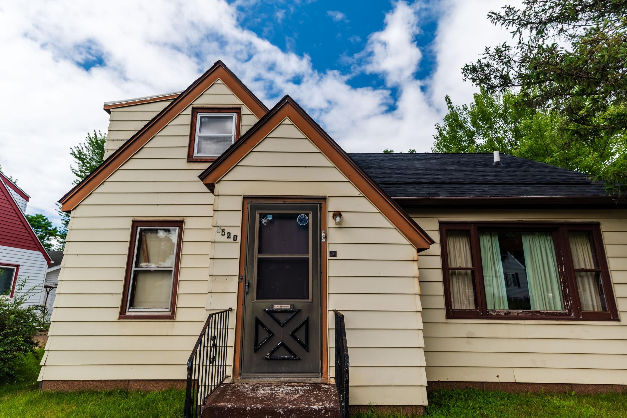 main property photo 1