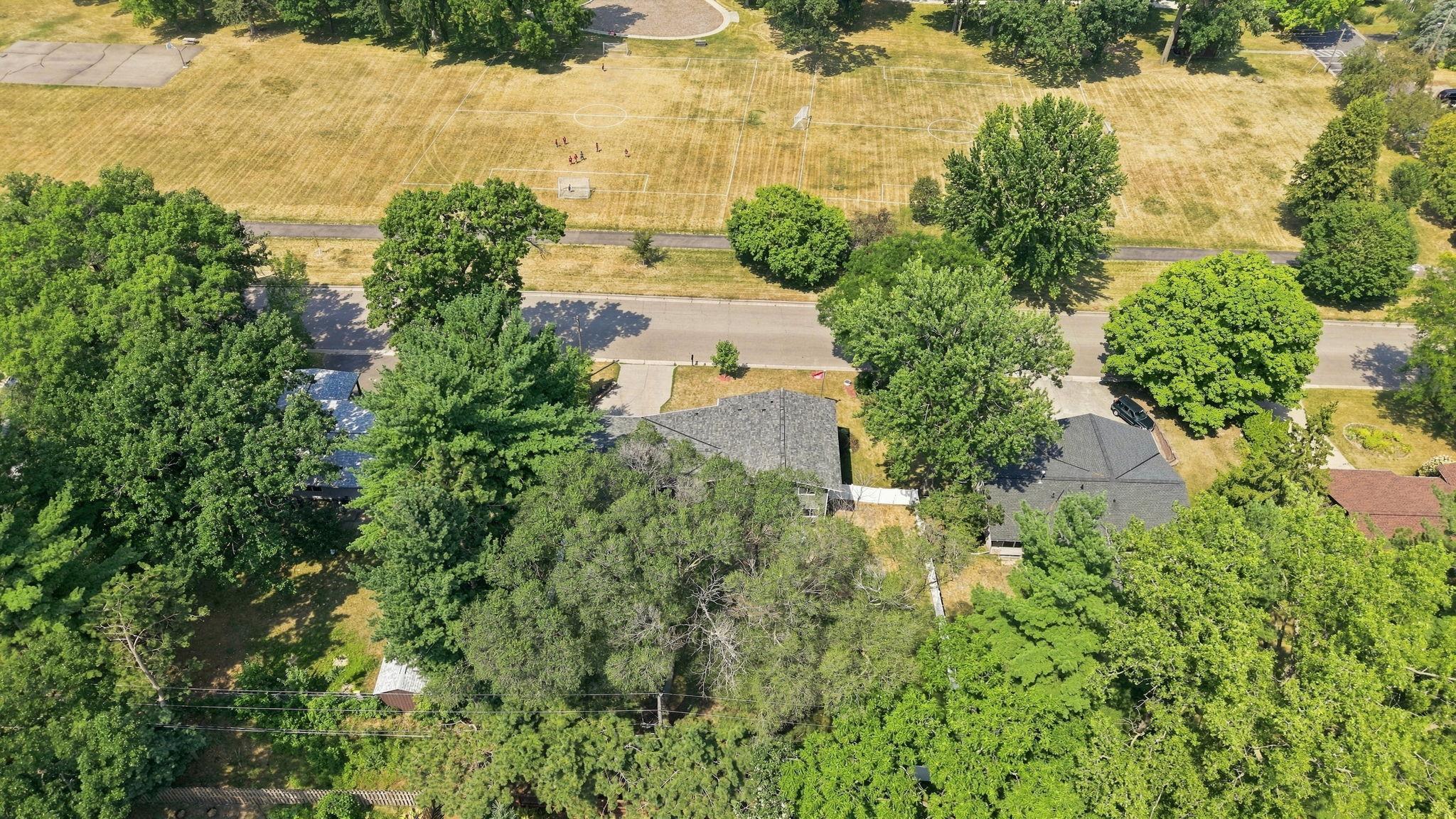 main property photo 49