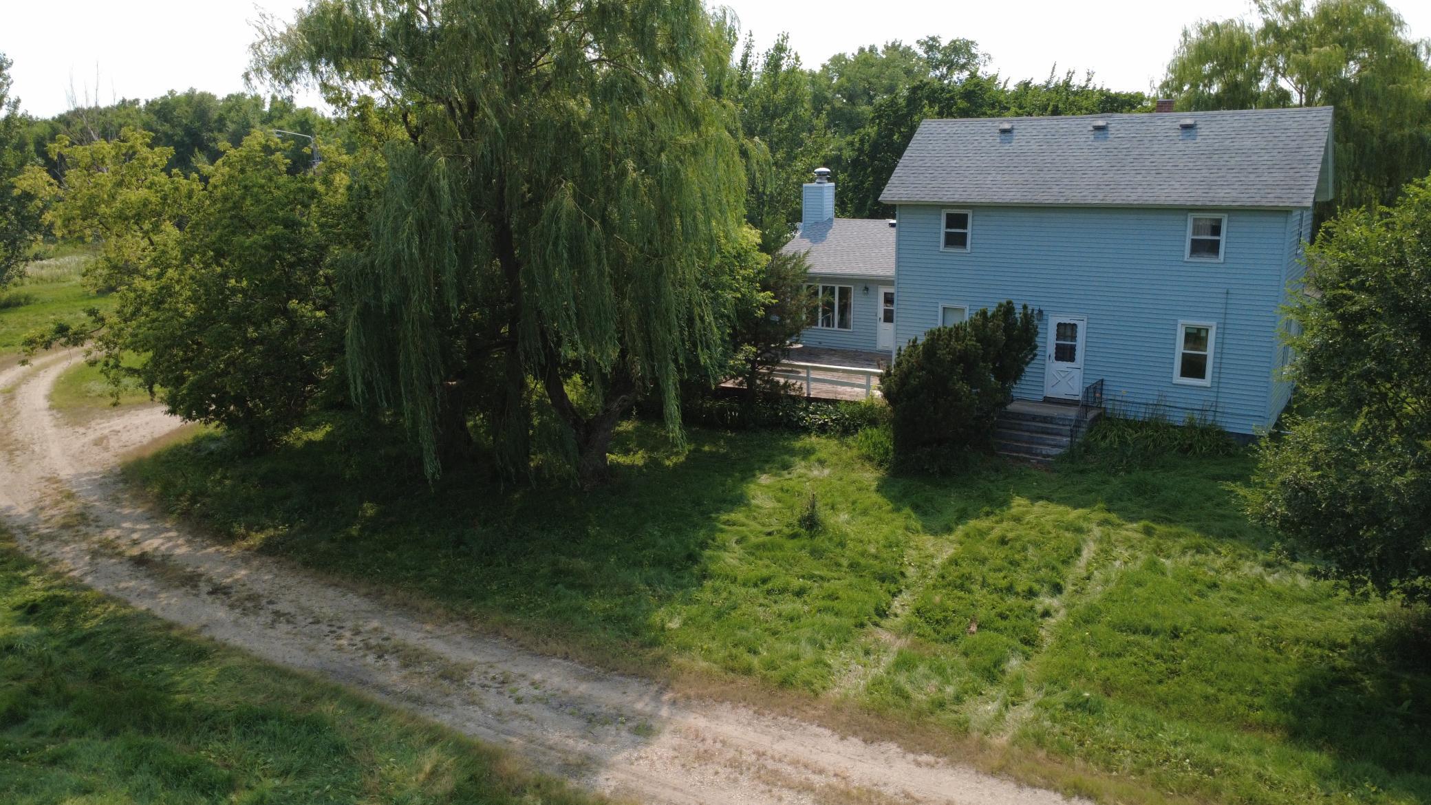 main property photo 23