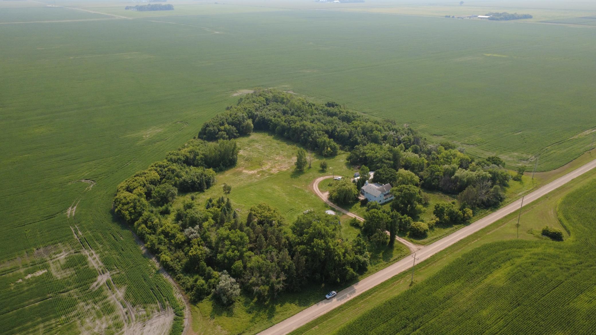 main property photo 36