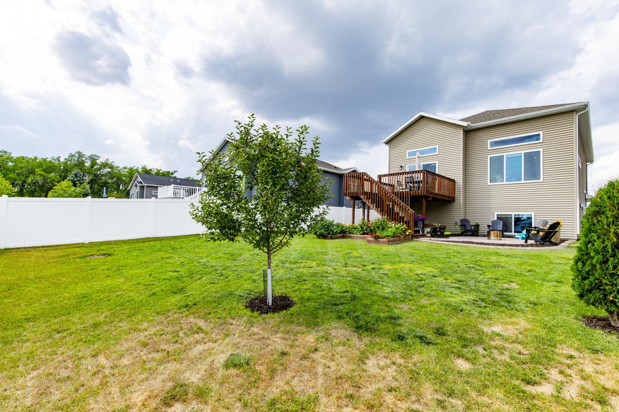 main property photo 54