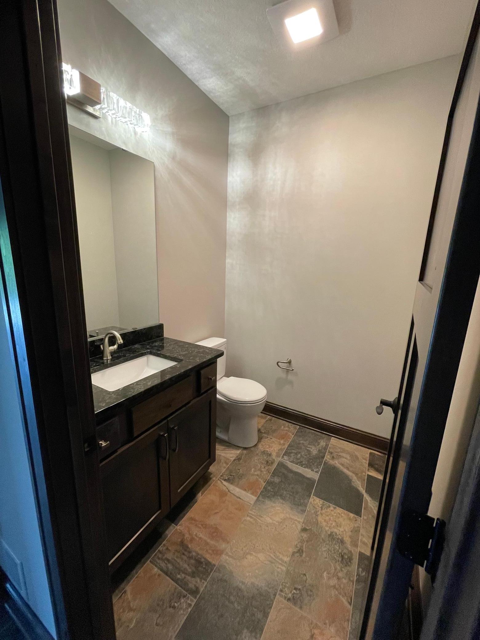 main property photo 12
