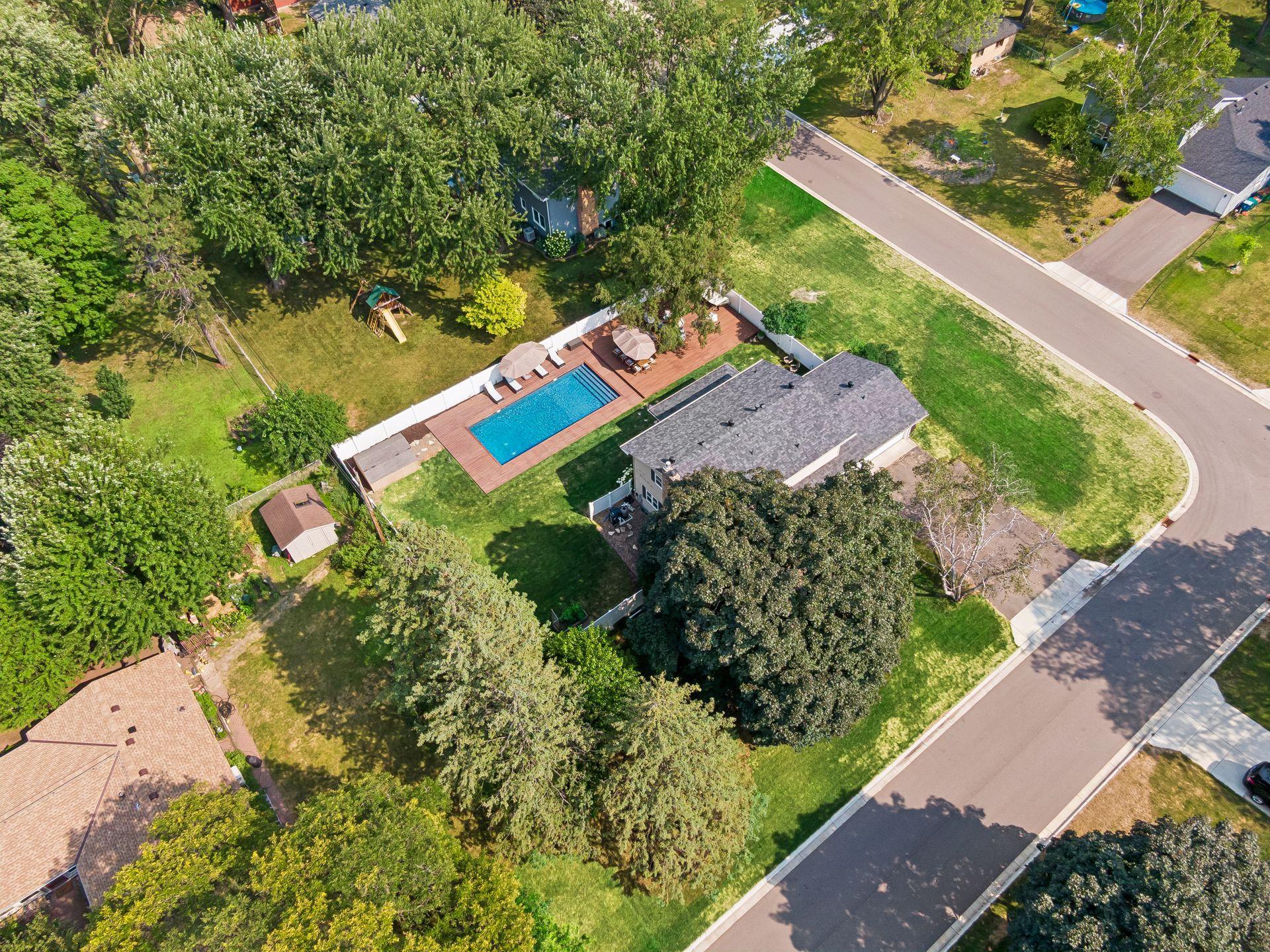 main property photo 39