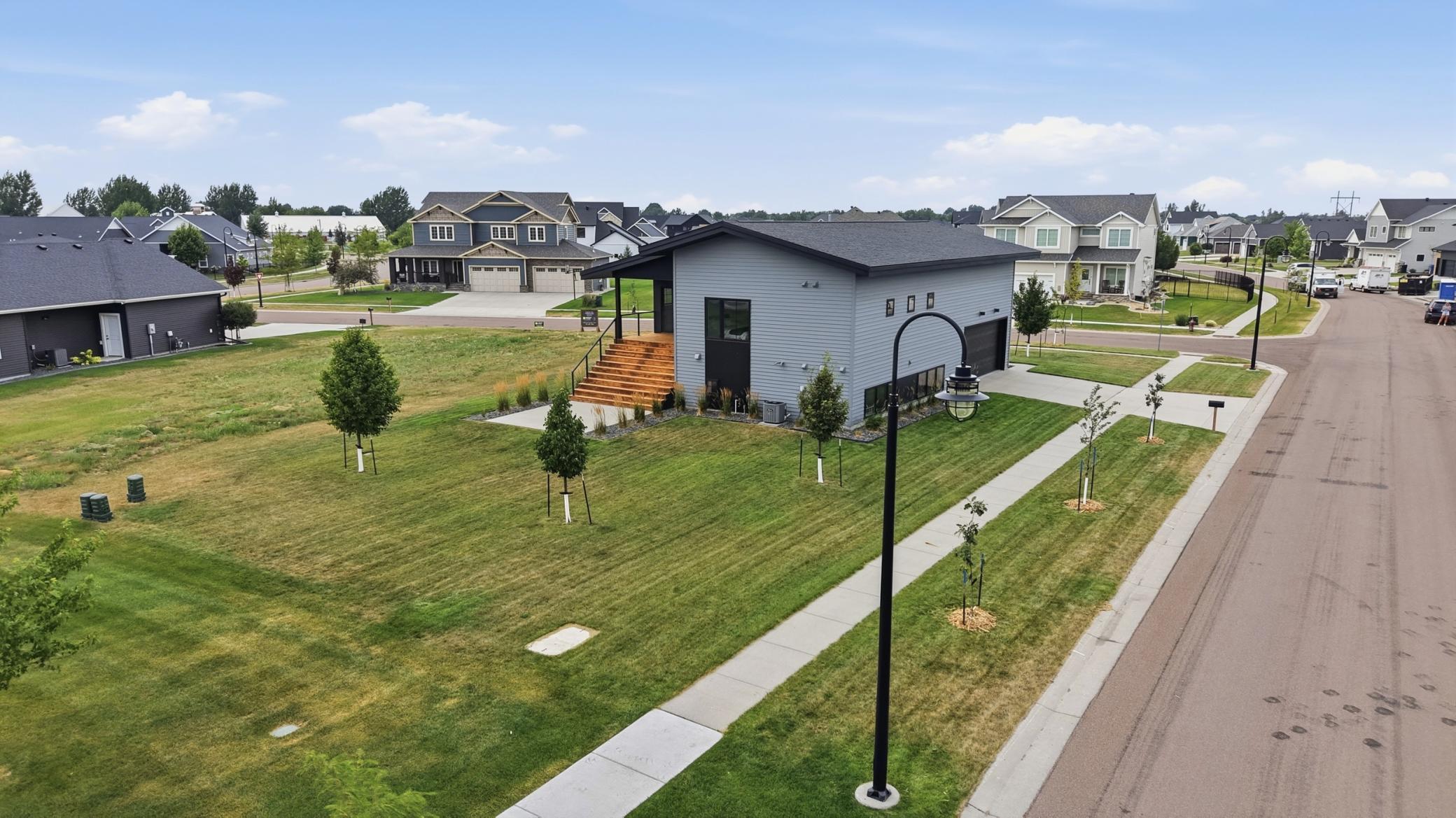 main property photo 45