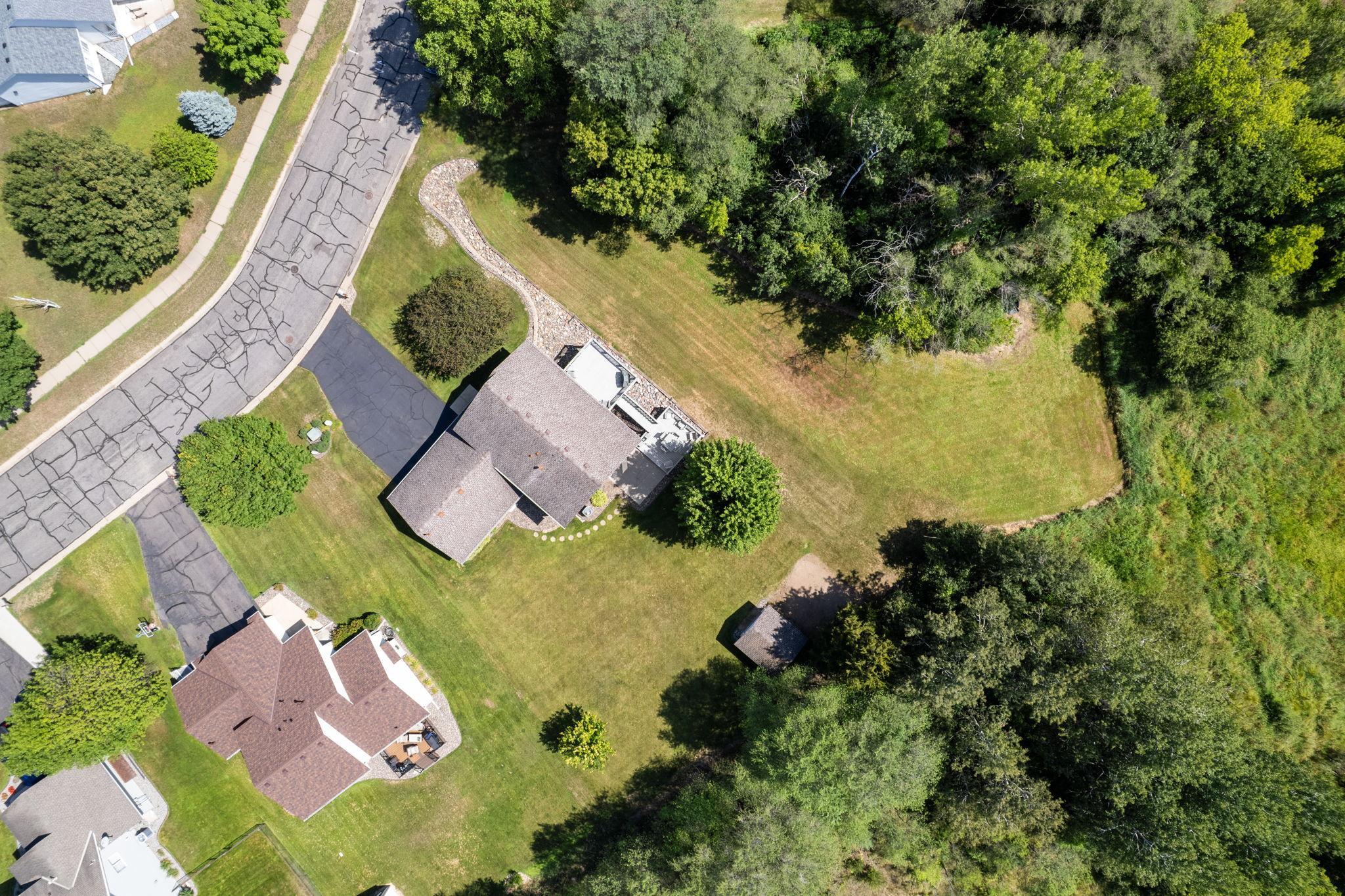 main property photo 12