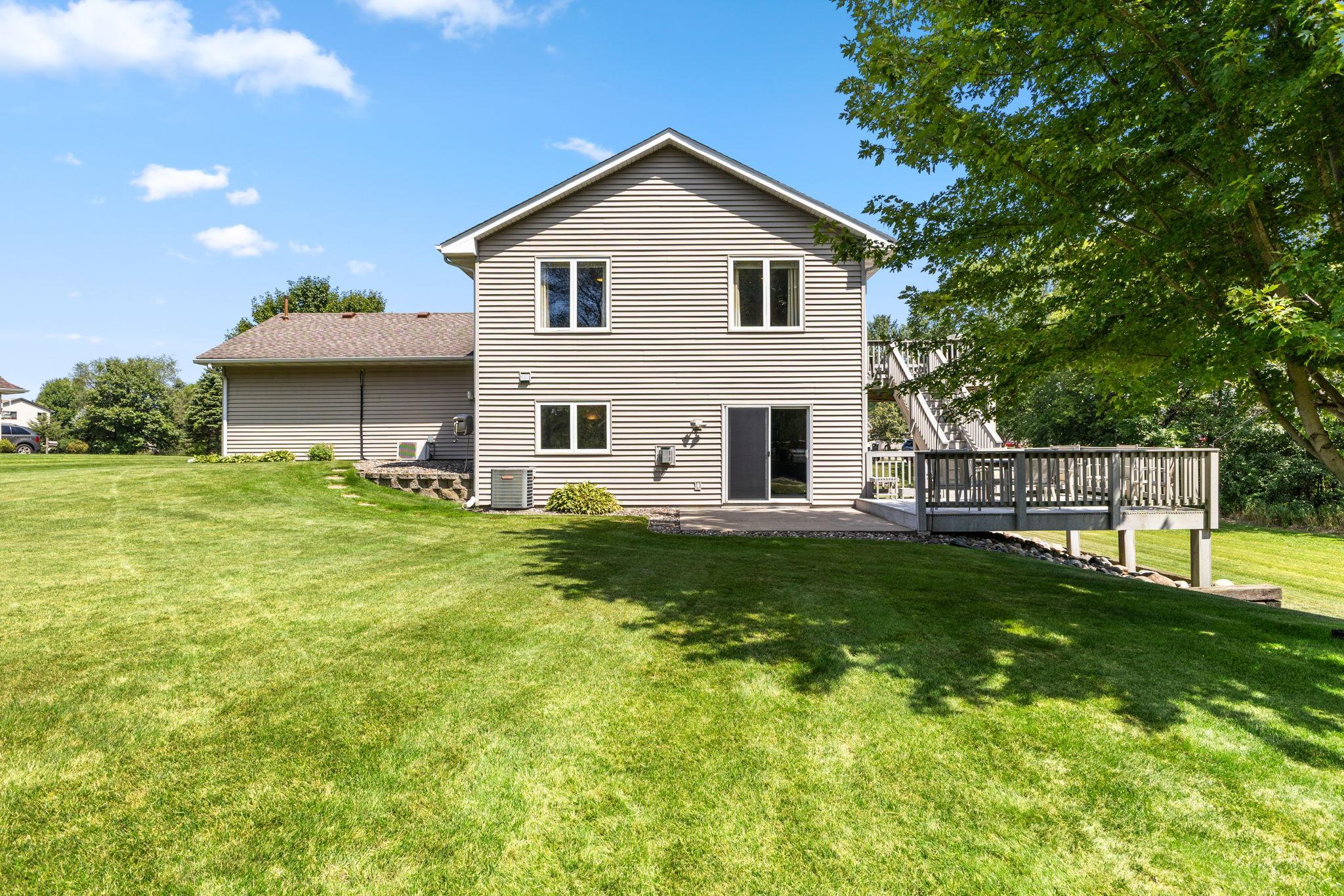 main property photo 36