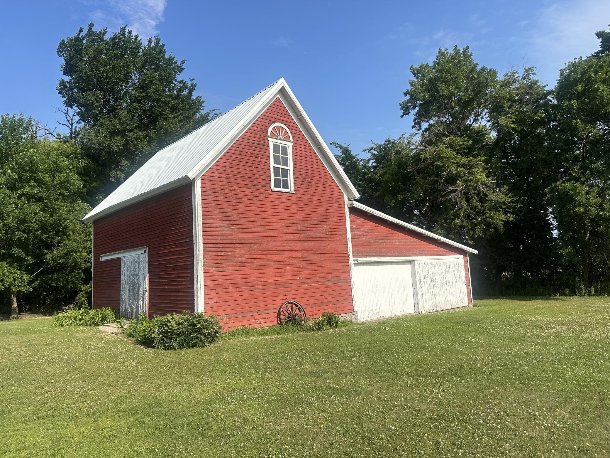main property photo 57